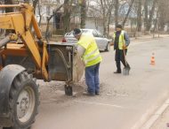 В місті Покров  розпочався поточний ремонт доріг