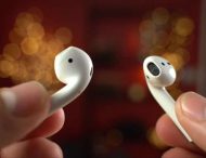 Apple анонсировала второе поколение беспроводных наушников AirPods