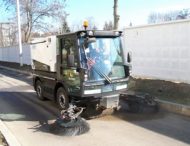 До весняного прибирання вулиць Покрова залучена сучасна комунальна техніка
