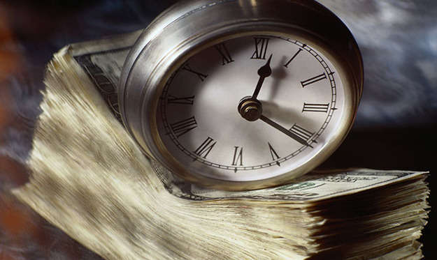 Итоги: Минфин ежемесячно тратил 42 миллиарда на погашение госдолга Итоги: Минфин ежемесячно тратил 42 миллиарда на погашение госдолга