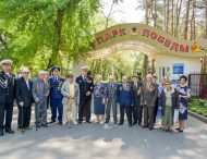 Співробітники Запорізької АЕС привітали енергодарських ветеранів Другої світової війни