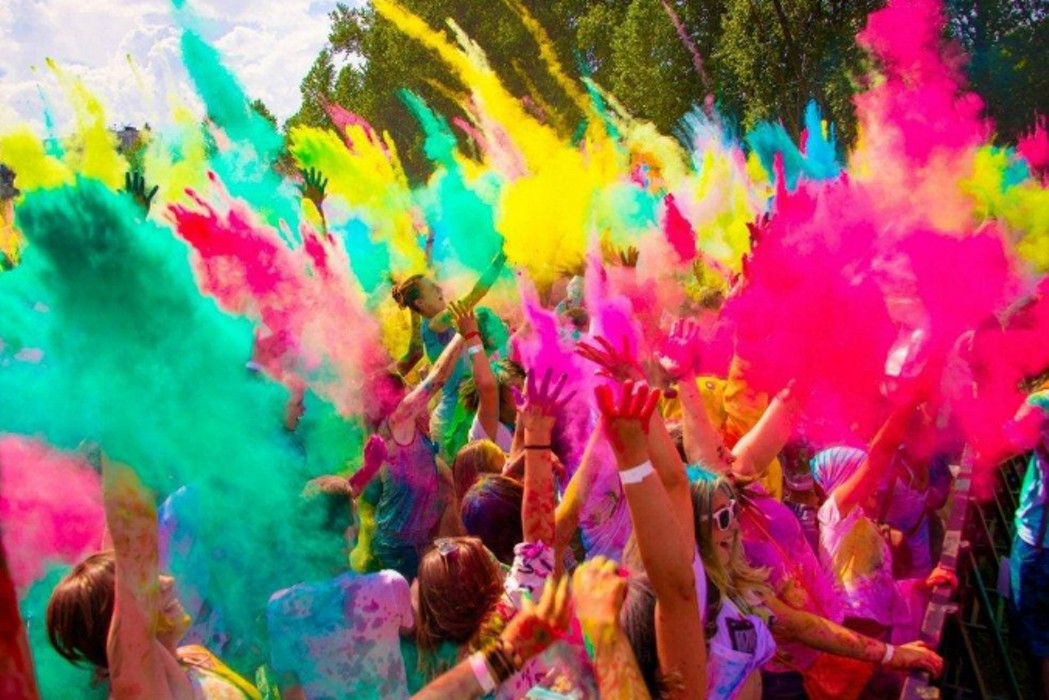 В Никополе пройдёт фестиваль красок Холи Fest ! В Никополе пройдёт фестиваль красок Холи Fest !