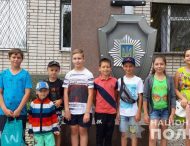 Нікопольські поліцейські запросили дітей на екскурсію до відділення поліції .