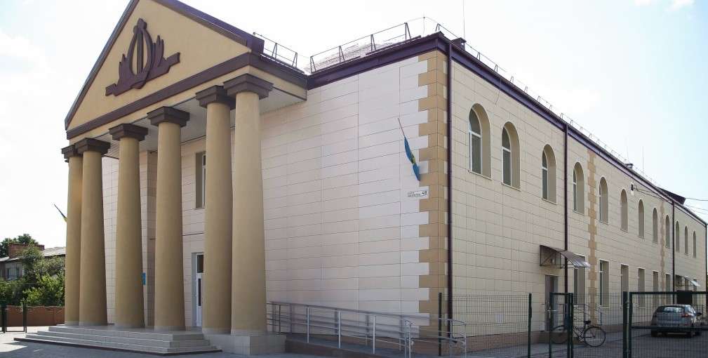 У реконструйованому ОДА Будинку культури в Перещепиному «вирує» творче життя міста – Валентин Резніченко У реконструйованому ОДА Будинку культури в Перещепиному «вирує» творче життя міста – Валентин Резніченко