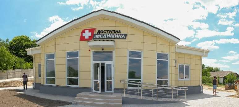 У селі Шестірня Широківського району найближчим часом відкриємо нову амбулаторію – Валентин Резніченко У селі Шестірня Широківського району найближчим часом відкриємо нову амбулаторію – Валентин Резніченко