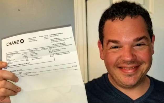 В Канаде банк простил клиентам все долги В Канаде банк простил клиентам все долги