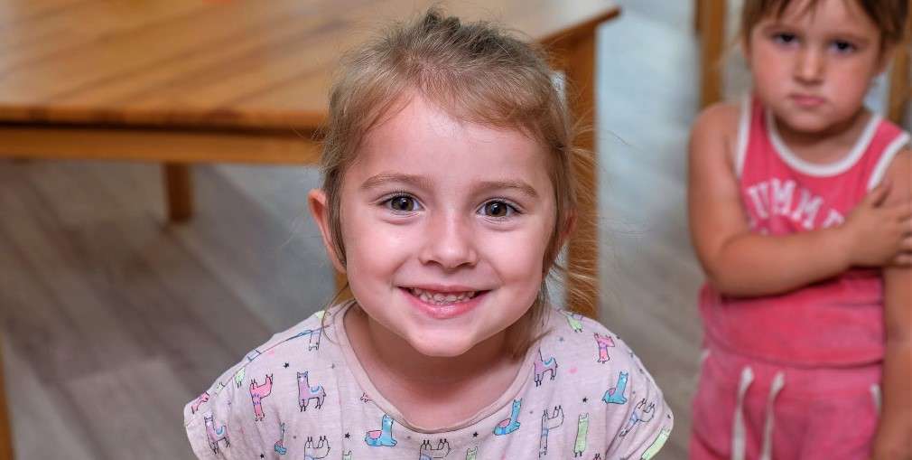 На Дніпропетровщині вже працює майже сотня муніципальних нянь На Дніпропетровщині вже працює майже сотня муніципальних нянь