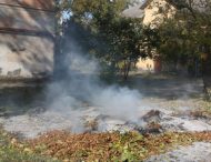 Несмотря на штрафы в Никополе продолжают сжигать листву