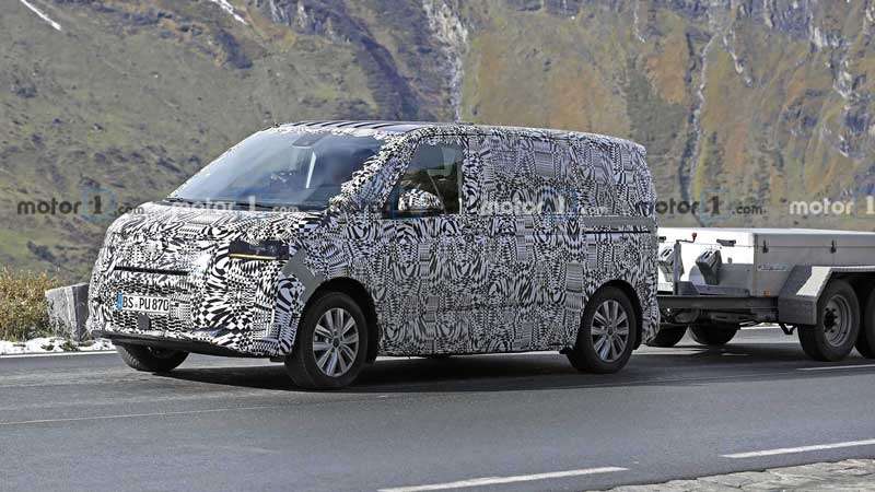 Фотошпионы поймали новый Volkswagen T7 в серийном кузове Фотошпионы поймали новый Volkswagen T7 в серийном кузове