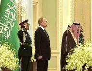 Путину в арабских странах второй день подряд играют пародию на гимн РФ