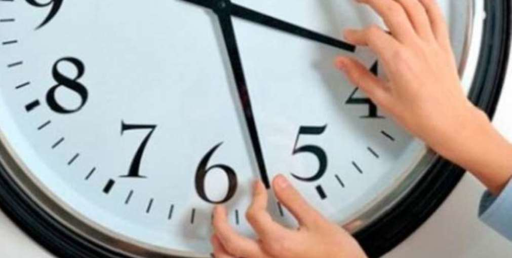 Найближчої неділі Україна перейде на зимовий час: як адаптуватися (КОРИСНО) Найближчої неділі Україна перейде на зимовий час: як адаптуватися (КОРИСНО)