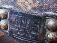 В Змиеве в чемодане Louis Vuitton 1880 года пенсионерка хранила кукурузу