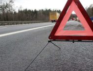 Розшукуються свідки аварії: на Дніпропетровщині авто влетіло у стелу