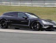 Porsche тестирует Taycan в кузове универсал