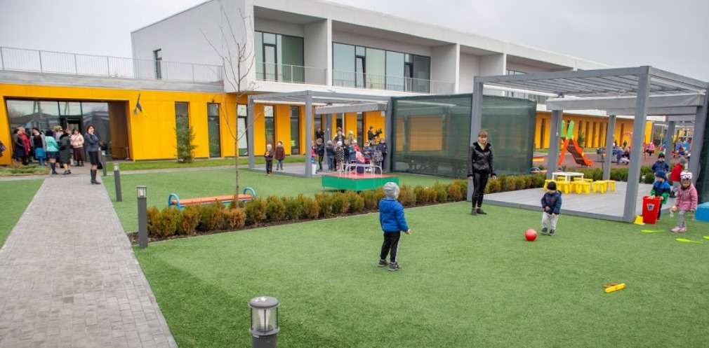 У 2020 році в Україні планують відкрити 200 сучасних шкіл та дитсадків У 2020 році в Україні планують відкрити 200 сучасних шкіл та дитсадків