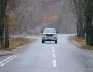 Водіїв Дніпропетровщини закликають бути обережними на дорозі