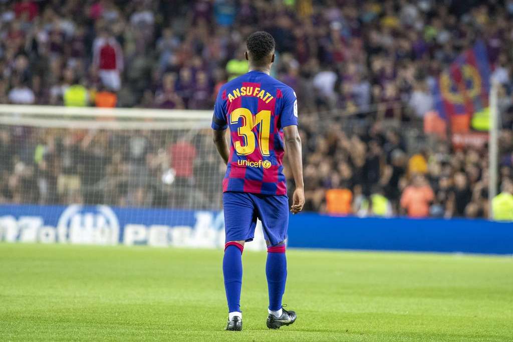 “Барселона” платит самые большие зарплаты в мировом спорте “Барселона” платит самые большие зарплаты в мировом спорте