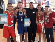 Нікопольські боксери вдало виступили на чемпіонаті з боксу у Дніпрі