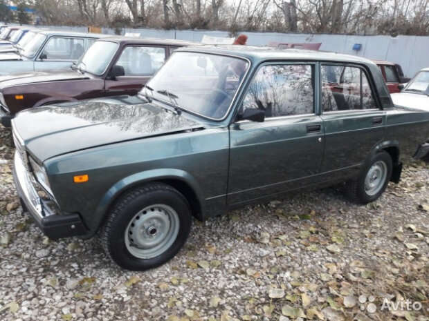 В сети смеются над старыми «Жигулями» с уникальными номерами В сети смеются над старыми «Жигулями» с уникальными номерами