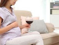 Під час вагітності суворо заборонено вживати алкоголь