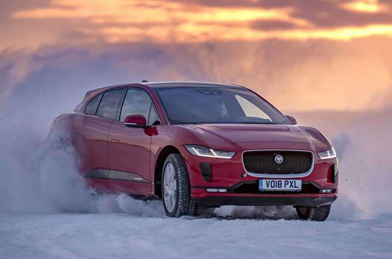 Jaguar приостановил производство I-Pace Jaguar приостановил производство I-Pace