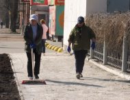 На Героїв Чорнобиля ремонтують пішохідну зону