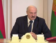 Водка, сауна, трактор и поле всех вылечат – Лукашенко дал “рецепт” борьбы с коронавирусом