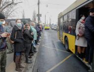 В общественный транспорт Киева будут пускать только по спецпропускам