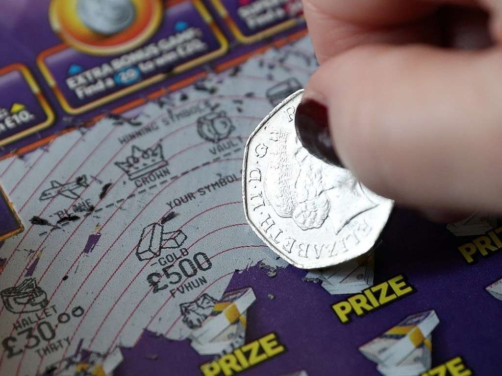 Американка второй раз в жизни сорвала джекпот спустя 18 лет Американка второй раз в жизни сорвала джекпот спустя 18 лет