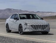 Hyundai впервые показал «подогретую» Elantra нового поколения
