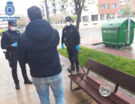 Испанец решил в карантин выгулять рыбку, но от ареста его это не спасло