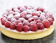 Пироги с малиной: ТОП-5 рецептов выпечки с этой летней ягодой