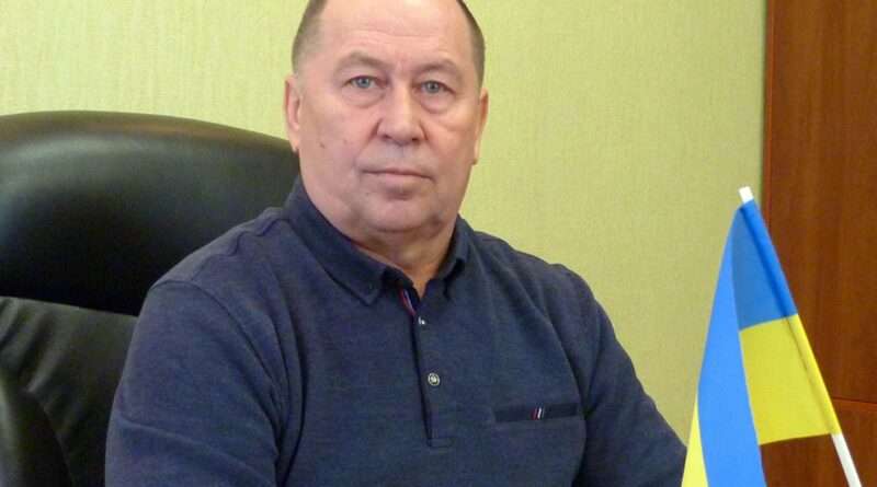 Особлива розповідь про особливого мера з Васильківки (Фото) Особлива розповідь про особливого мера з Васильківки (Фото)