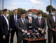 Україна комплексно вирішуватиме проблему автомобільних черг на прикордонних пунктах пропуску – Президент
