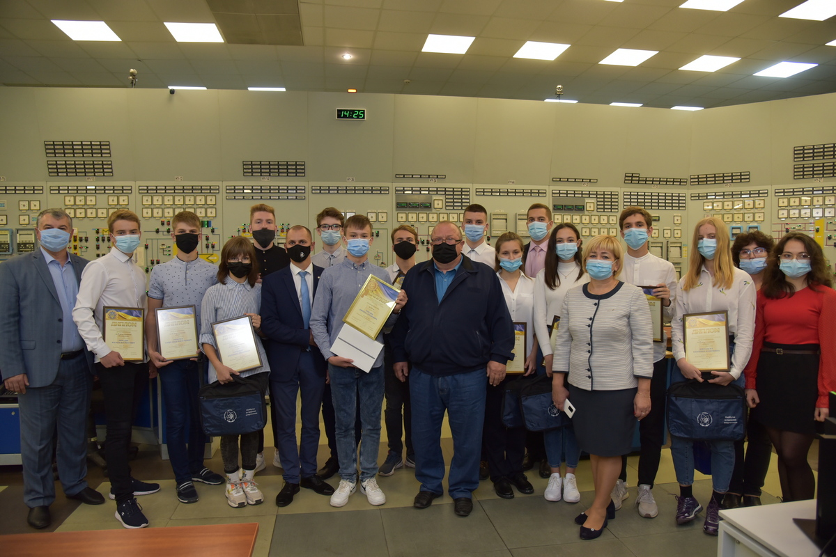 Підведено підсумки та оголошено переможців конкурсу «Будь інженером!» Підведено підсумки та оголошено переможців конкурсу «Будь інженером!»