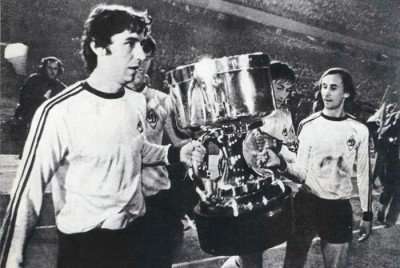 “Динамо” Киев – короли Европы: футбольный клуб празднует 45-летие завоевания Суперкубка Европы “Динамо” Киев – короли Европы: футбольный клуб празднует 45-летие завоевания Суперкубка Европы