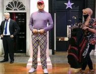 Лондонский Музей потроллил Трампа, переодев его восковую фигуру в костюм для гольфа