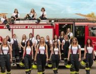 Пожарницы в Германии выпустили пикантный календарь