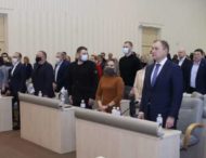 Відбулася перша сесія Дніпропетровської обласної ради VIII скликання (фото)
