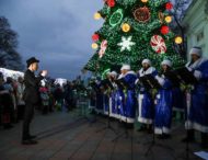 В Одессе на открытии елки играла песня про «зеков» и «лагеря»