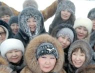 Якутские женщины покоряют Сеть танцами в минус 45