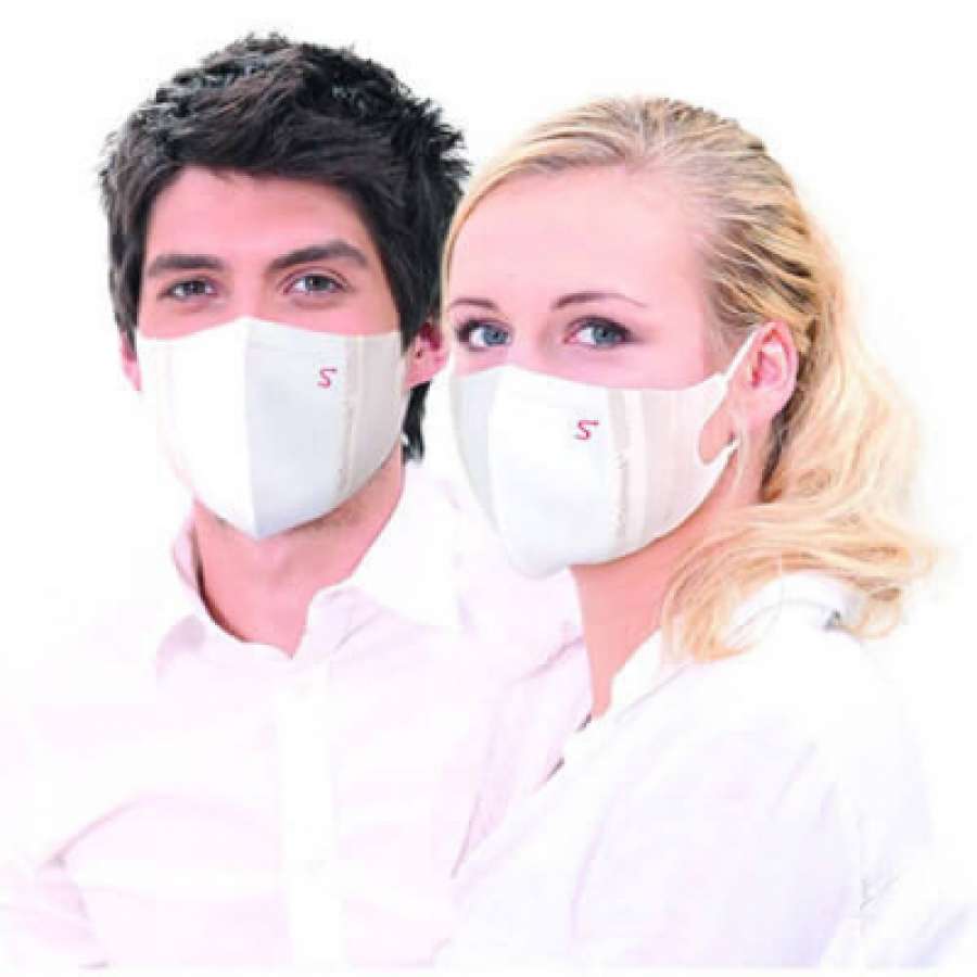 Спасет ли маска. Защитные маски от вирусов. Маска защитная медицинская от вирусов. Маска для лица от вирусов. Маска обычная.