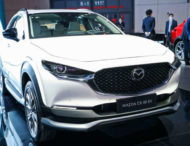 Mazda представила электрическую версию CX-30