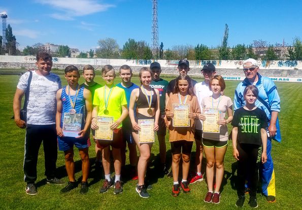 Вихованці спортивних шкіл Покрова здобули нові перемоги