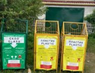 На вулицях Підгородного з’явилися нові контейнери для сортування сміття