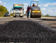 Цьогоріч на Дніпропетровщині оновили покриття на понад 30 місцевих дорогах