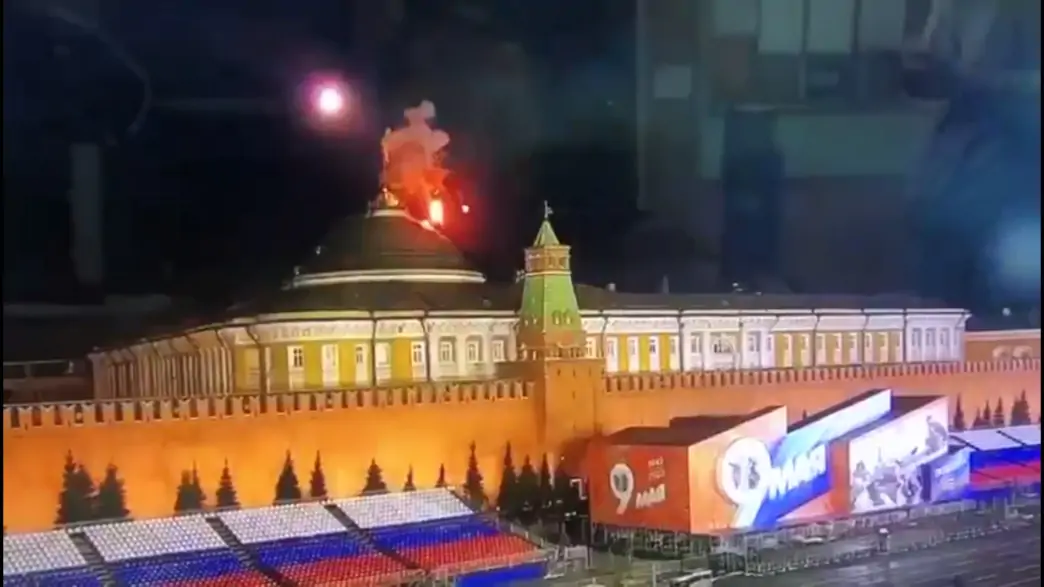 “Бояться, що полетять в кремль”: російському телеканалу заборонили знімати футбол за допомогою дронів