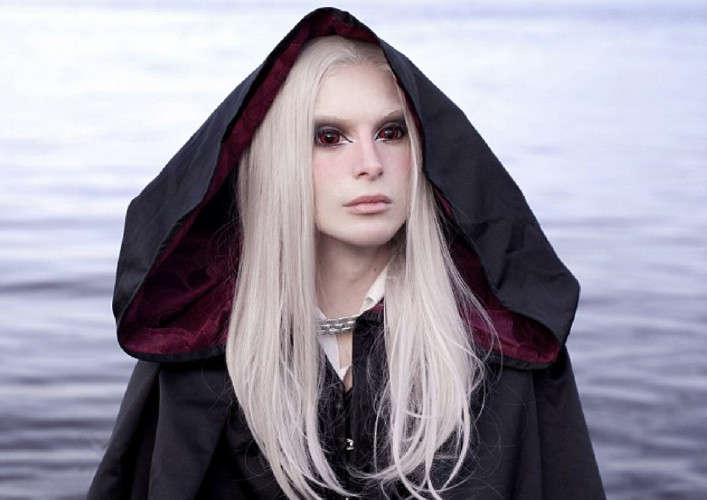 Аргентинець витратив $30 тисяч, щоб стати схожим на ельфа (фото) Аргентинець витратив $30 тисяч, щоб стати схожим на ельфа (фото)