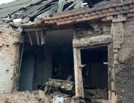На Нікопольщині ворожі обстріли пошкодили приватні будинки