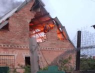 Постраждала людина, побиті інфраструктура та будинки: ворог атакував Нікопольщину 